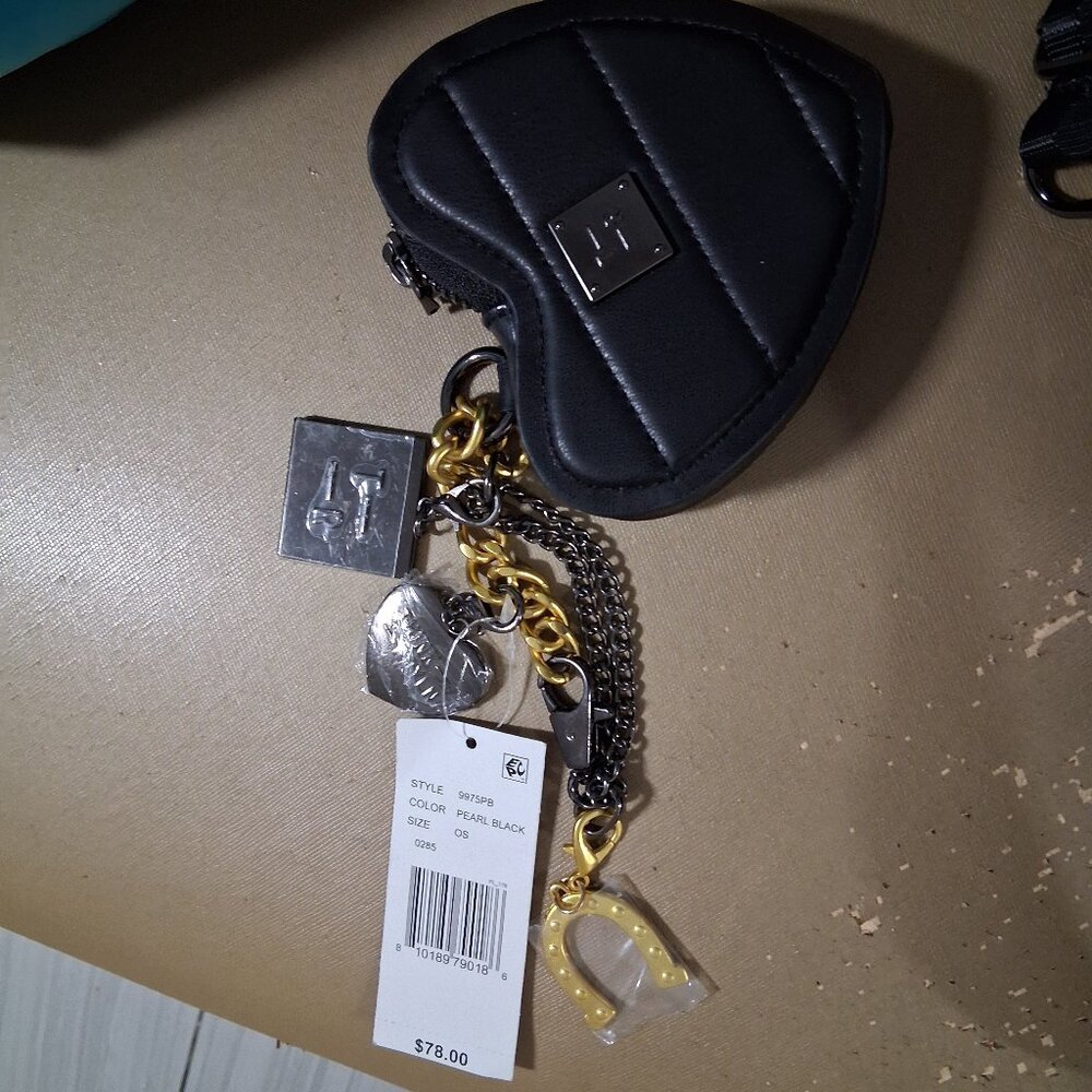 Think Royln heart wallet